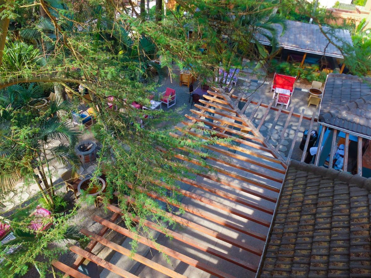 Meley Impala Hotel Munyonyo Extérieur photo